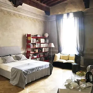 Domus '400 Guest house